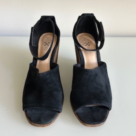 Vince Camuto Black Suede Wedge Peep-Toe Sandals - size 7.5 - Picture 2 of 4